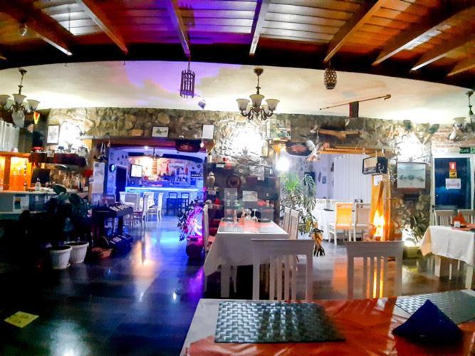 Hotel Villa Stone Dream Bar Restaurant Udenisht Luaran gambar